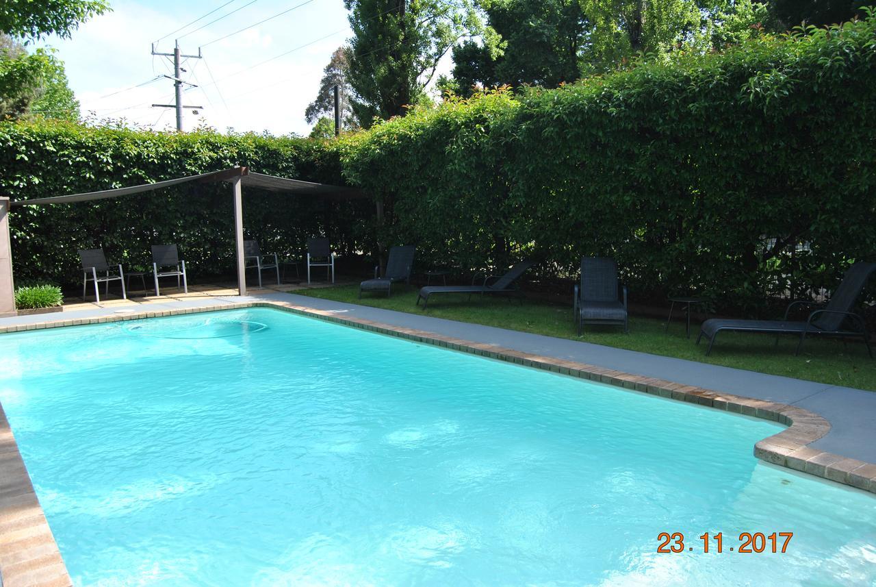Grevillea Gardens Apartment 3 Bright Bagian luar foto